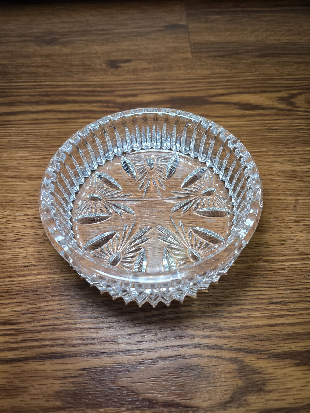 Waterford Clear Crystal Cut Glass Serving Bowl - Picture 2 of 7